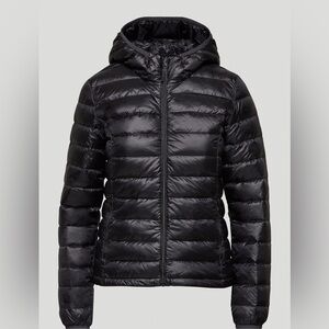 TNA Botanie Jacket. Black, size medium. Lightly worn.